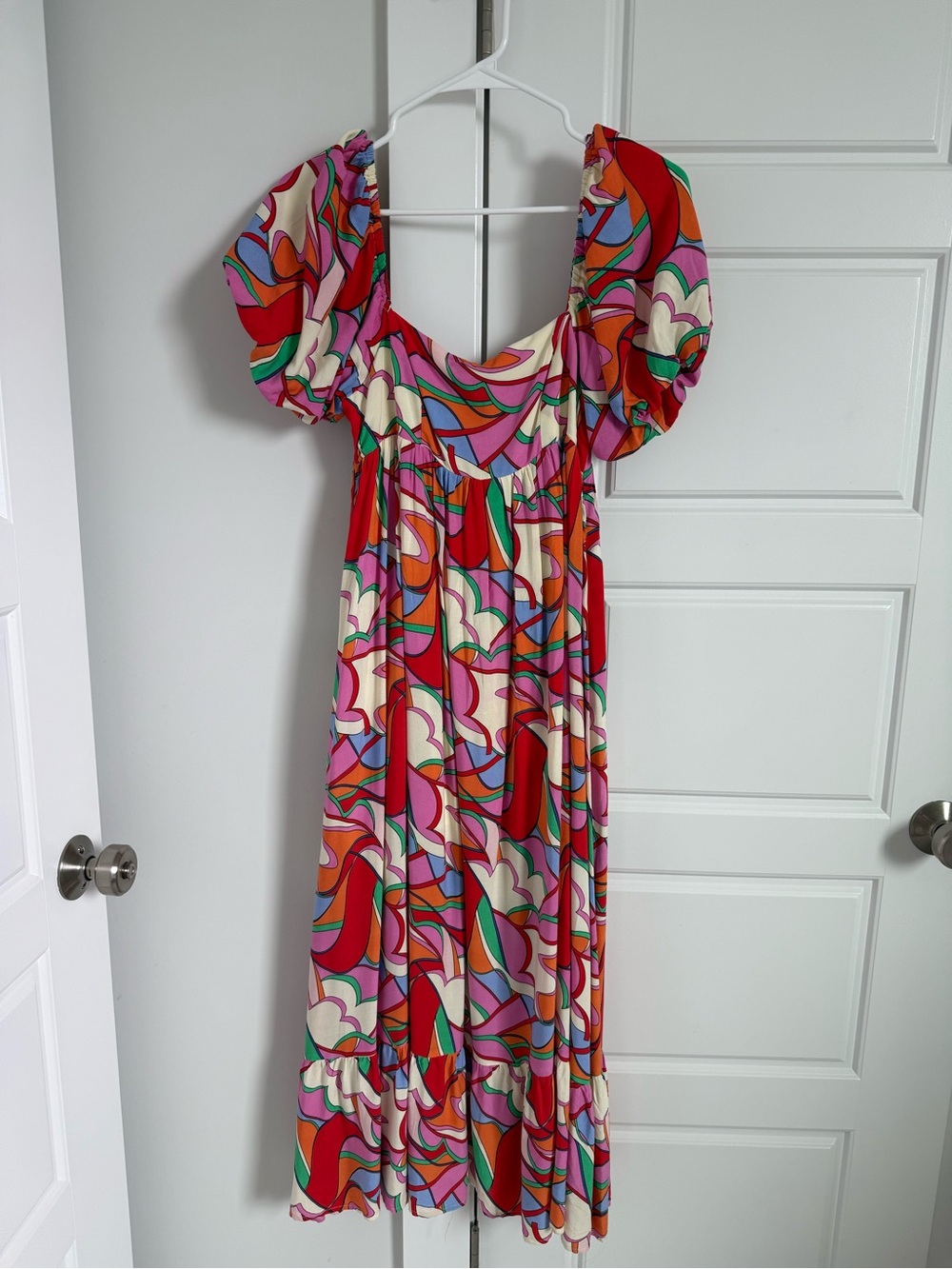 vestique Multicolor Puff-Sleeve Maxi Dress